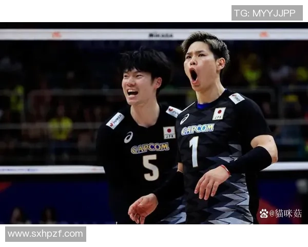 日本男排中的足球明星如何在两项运动中取得辉煌成就